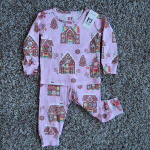 NWT Girl’s 0-3M PJ Place Holiday Gingerbread Print Pajama Set